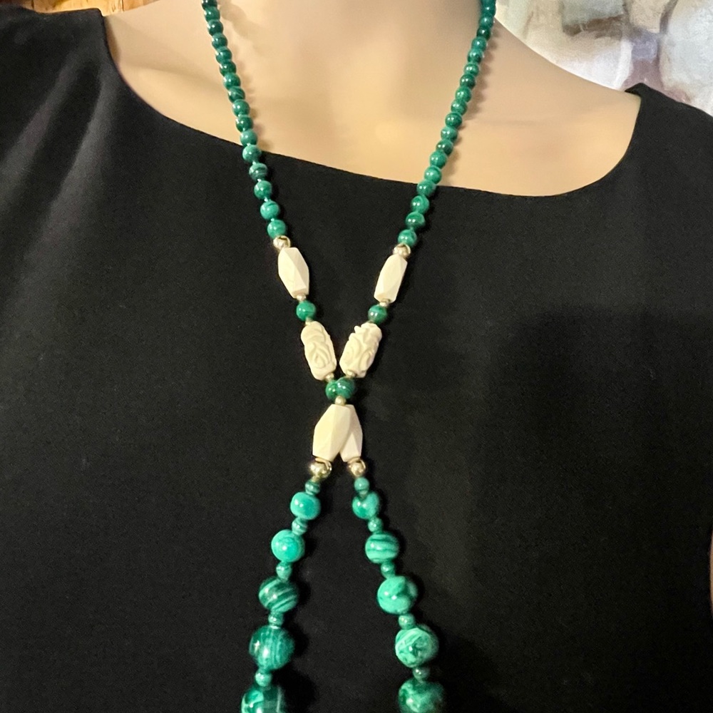 Vtg genuine malachite carved jade  gold necklace - Picture 11 of 12